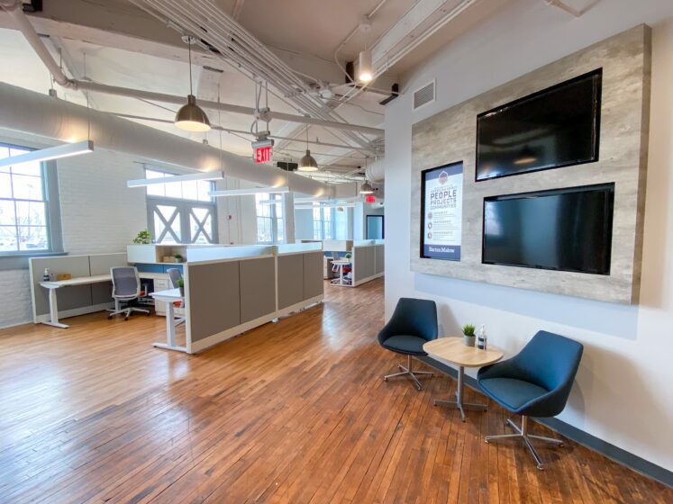 Richmond Office Lobby and Desks