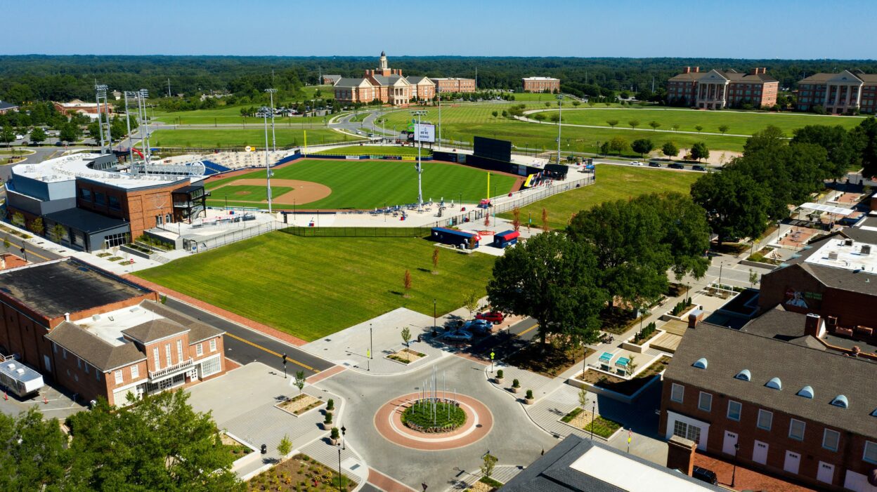 The downtown redesign brings back the spirit of Main Street by forming a pedestrian-friendly streetscape connecting downtown businesses, the NC Research Campus, and the new sports and entertainment venue.