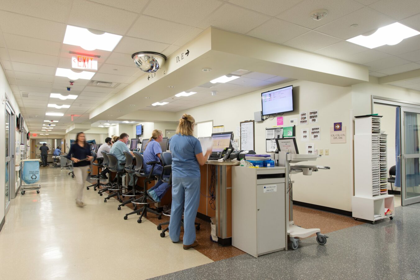 VCU_ERExpansionRenovation_NursesStation